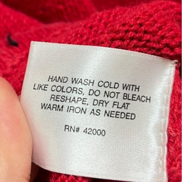 Vintage Christmas Sweater Reindeer Stockings Embroidered Red Size Large - Picture 4 of 5